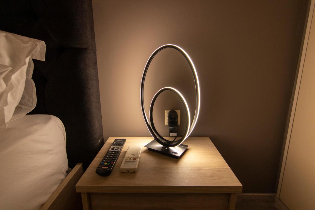 Apartment Luxury 10' From The Center! Athen